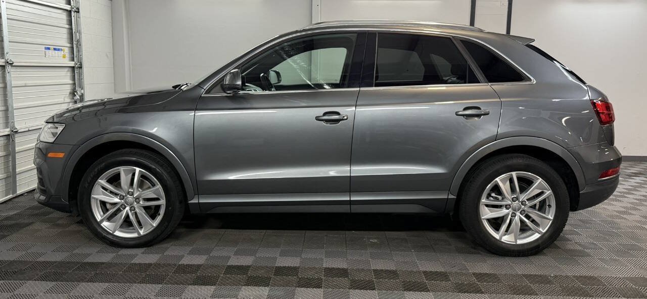 Used 2016 Audi Q3 2.0T Premium Plus w/ Technology Package AWD/4WD image 4