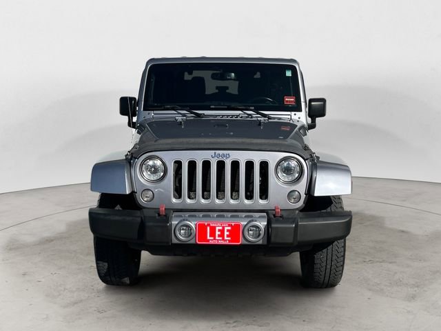 Used 2017 Jeep Wrangler Sahara w/ Trailer Tow Group AWD/4WD image 8