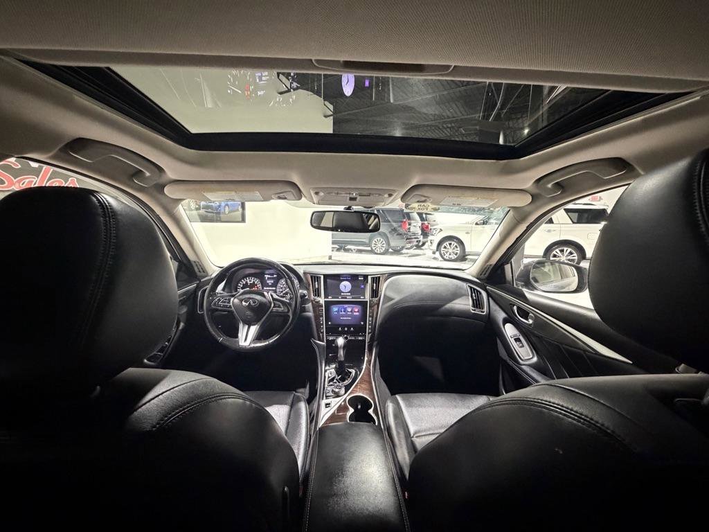Used 2019 INFINITI Q50 Luxe AWD/4WD image 19