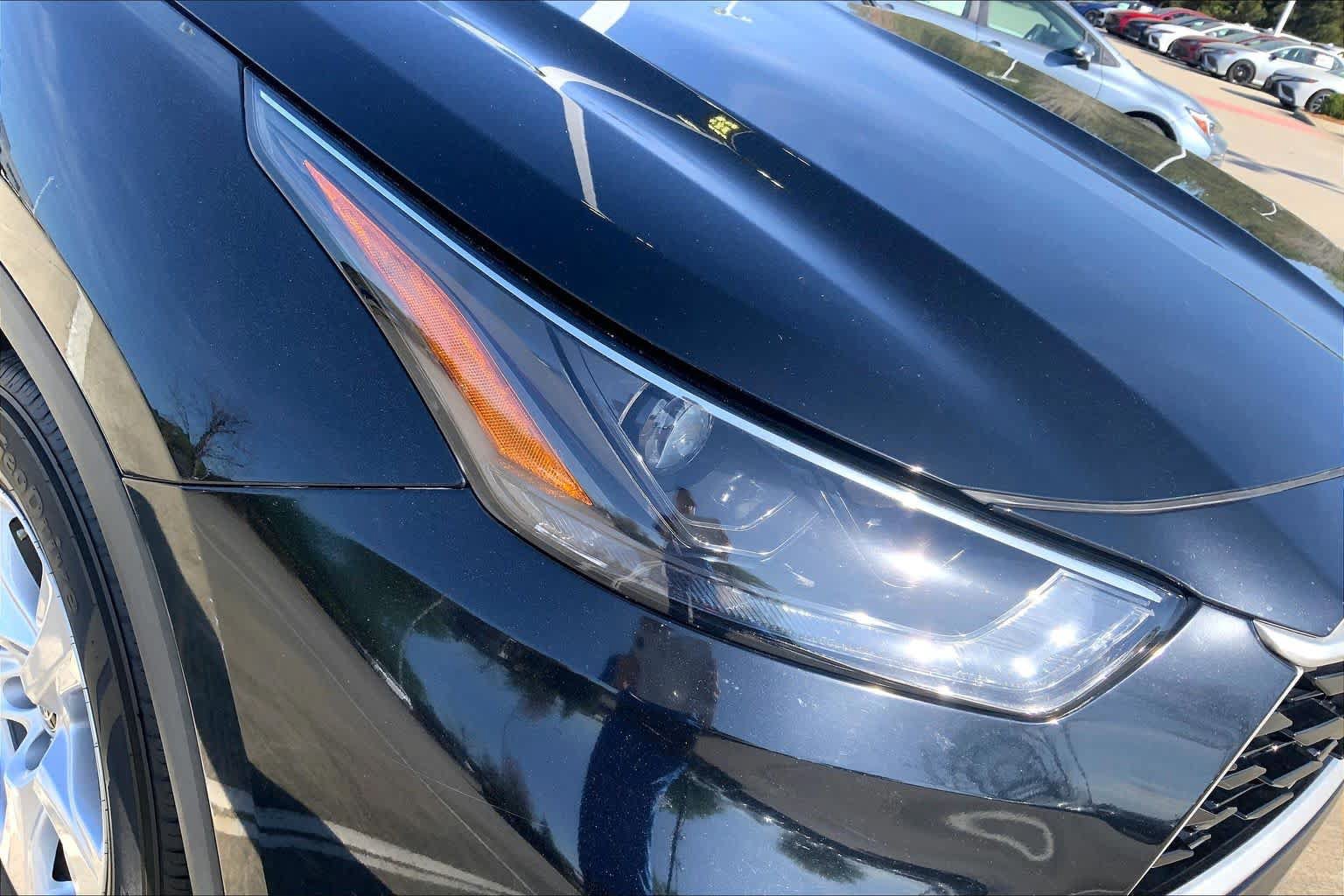 Used 2023 Toyota Highlander LE AWD/4WD image 44