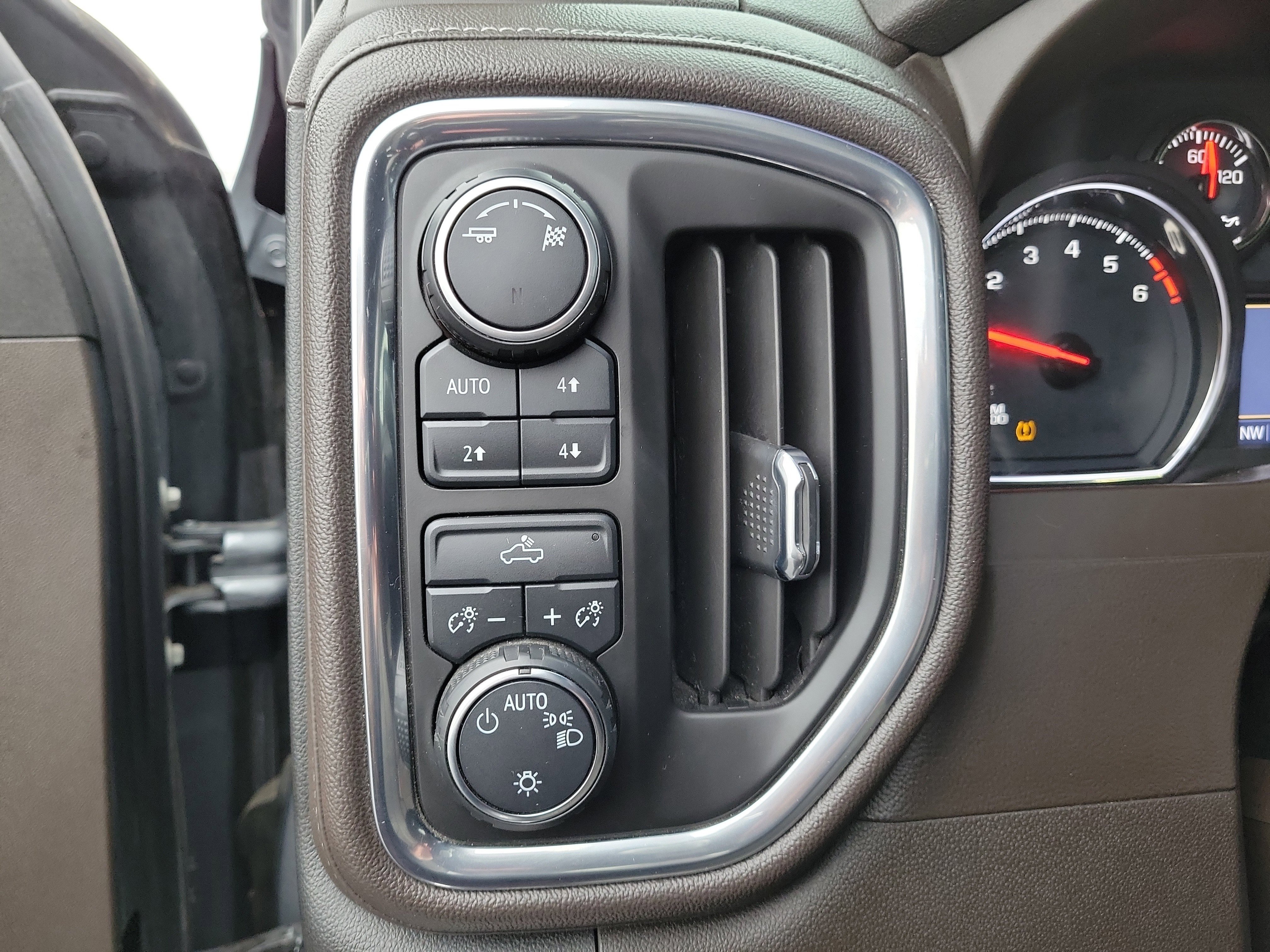 Used 2019 Chevrolet Silverado 1500 LT w/ All-Star Edition image 20