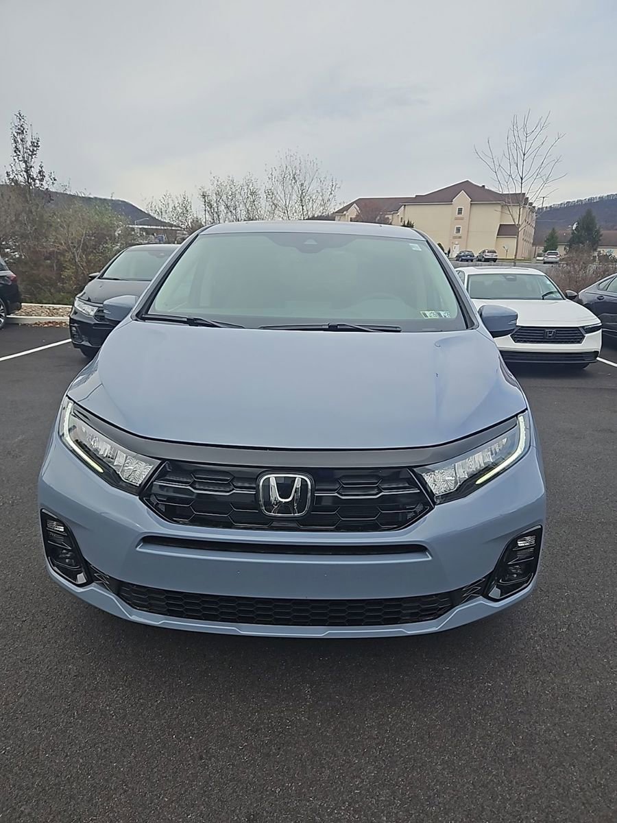 New 2026 Honda Odyssey Elite image 2