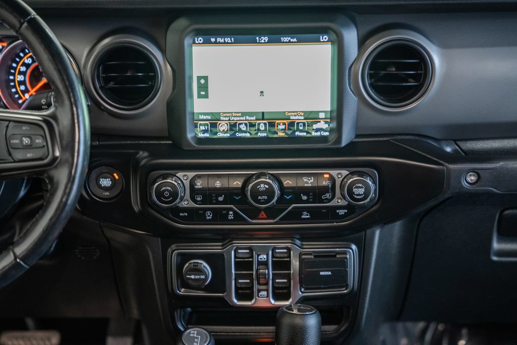 Certified 2022 Jeep Gladiator Sport AWD/4WD image 20