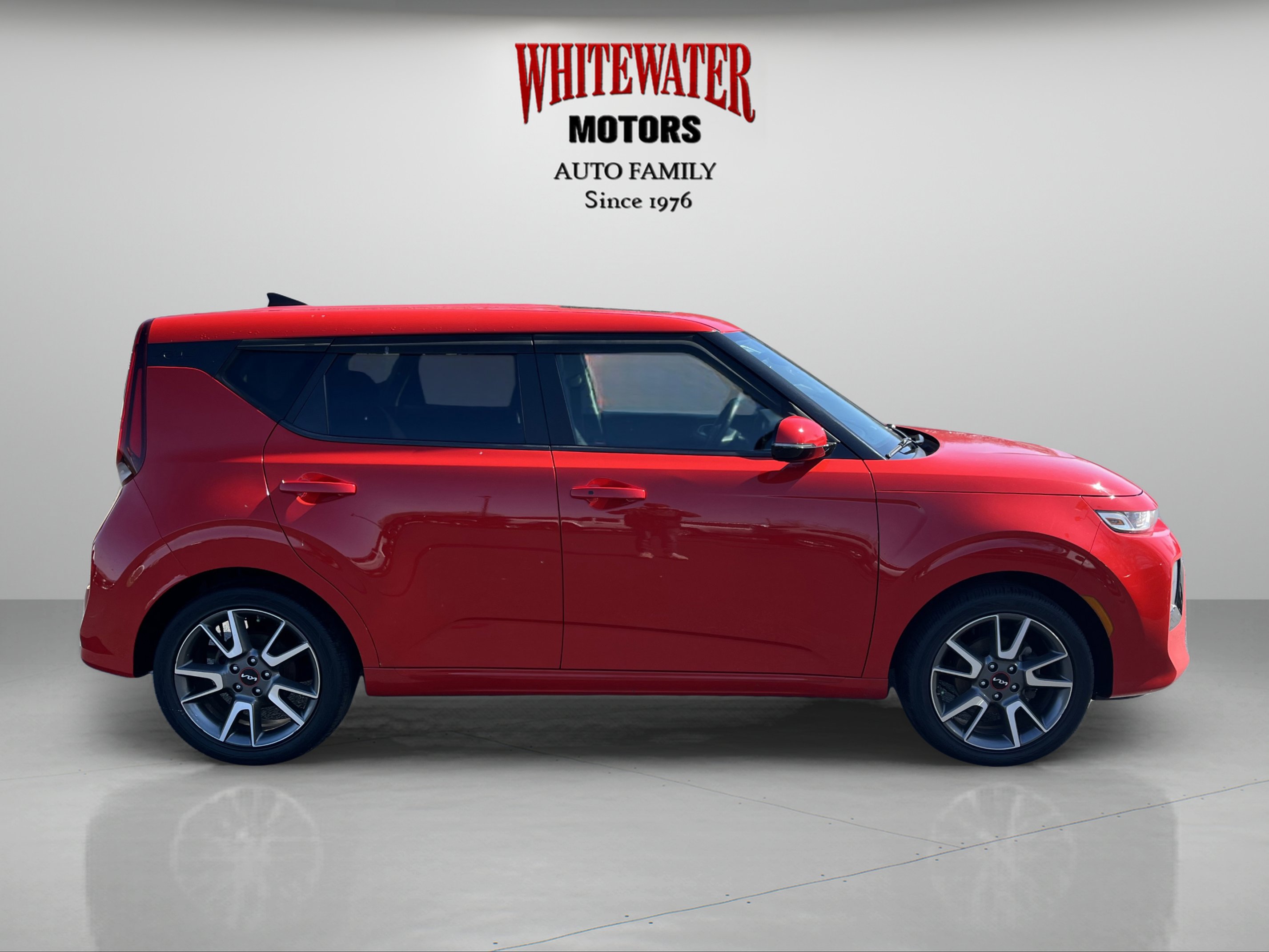 Used 2022 Kia Soul GT-Line FWD image 6