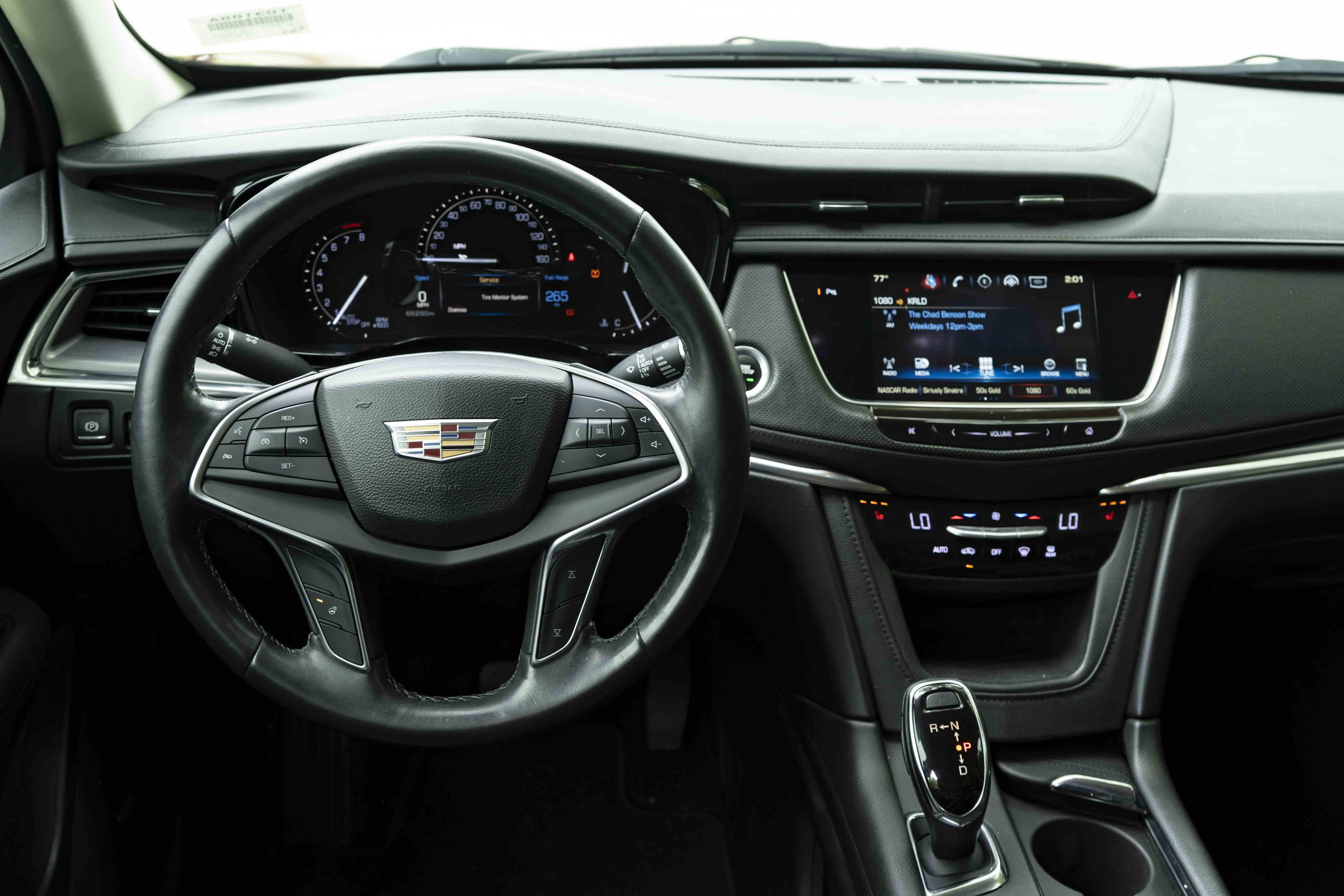 Used 2017 Cadillac XT5 Luxury image 19