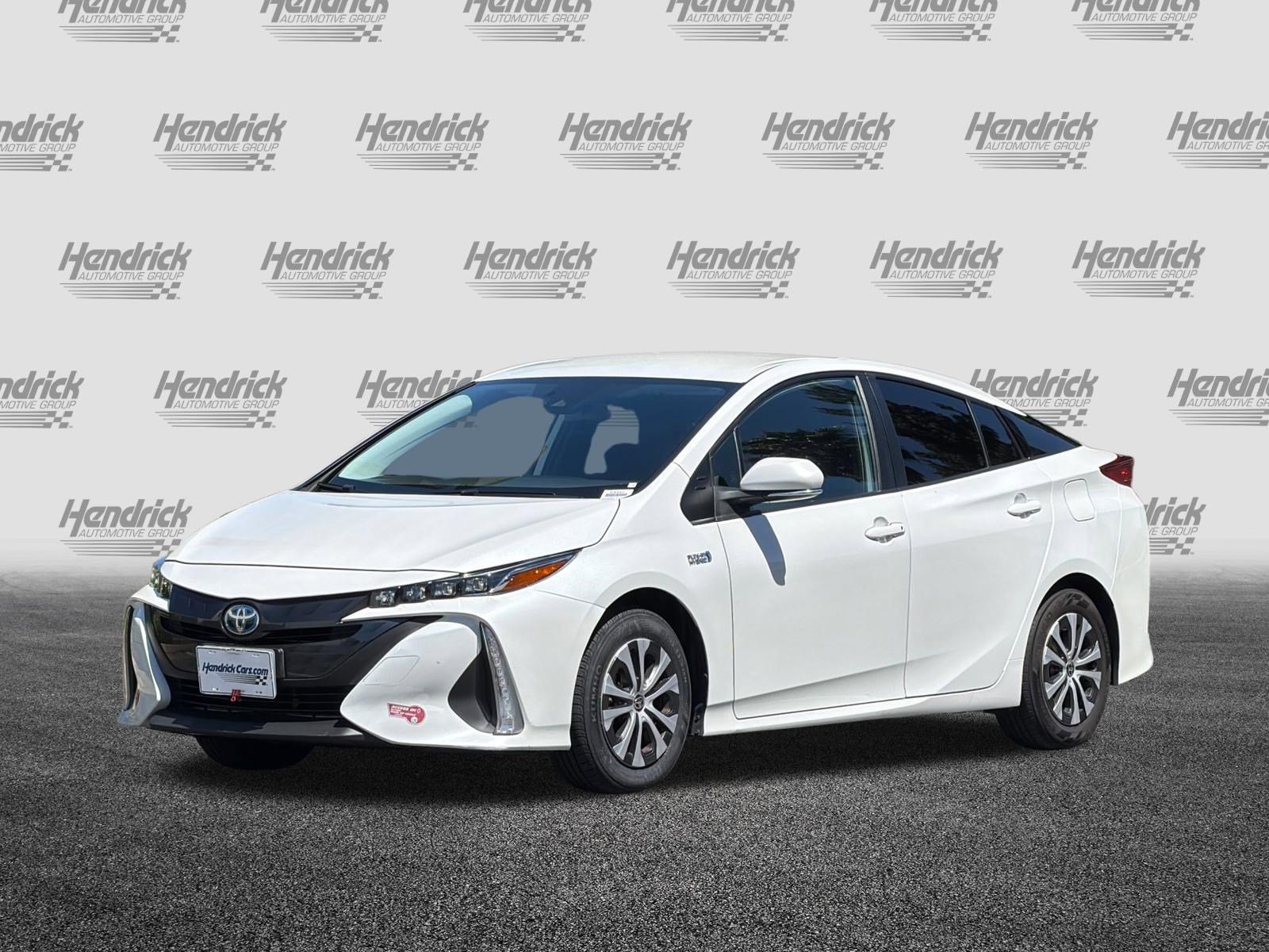 Used 2022 Toyota Prius Prime XLE FWD image 9