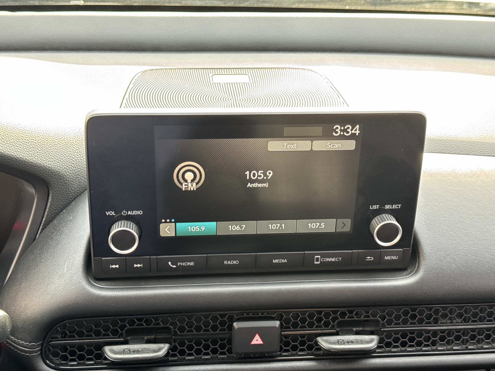 Used 2023 Honda HR-V LX image 30