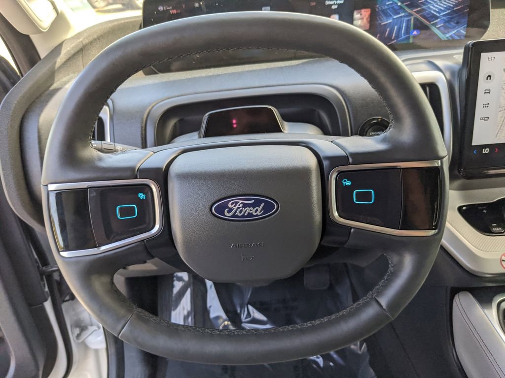 Used 2025 Ford Expedition Max Active image 28