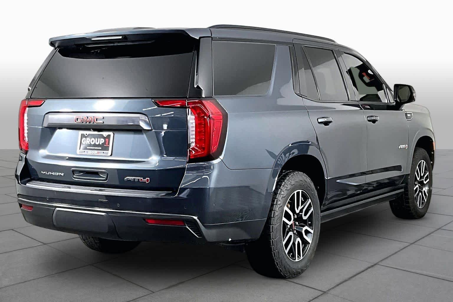 Used 2021 GMC Yukon AT4 w/ AT4 Premium Plus Package AWD/4WD image 13