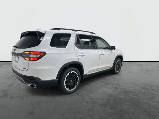 New 2026 Honda Pilot image 4