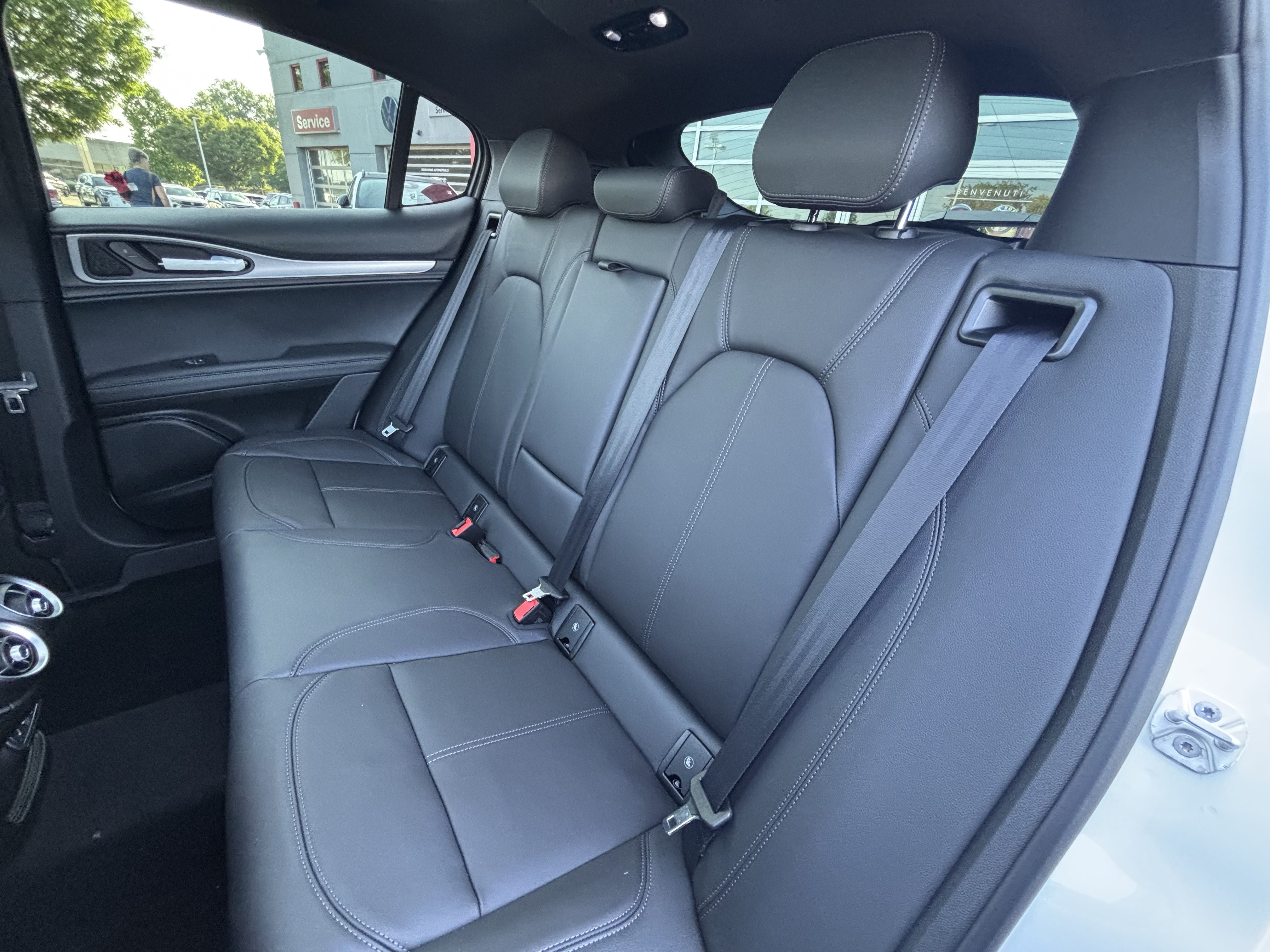 New 2026 Alfa Romeo Stelvio Sprint AWD/4WD image 40