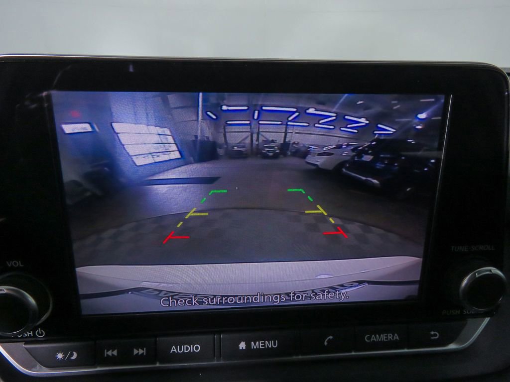 Certified 2025 Nissan Rogue S image 13