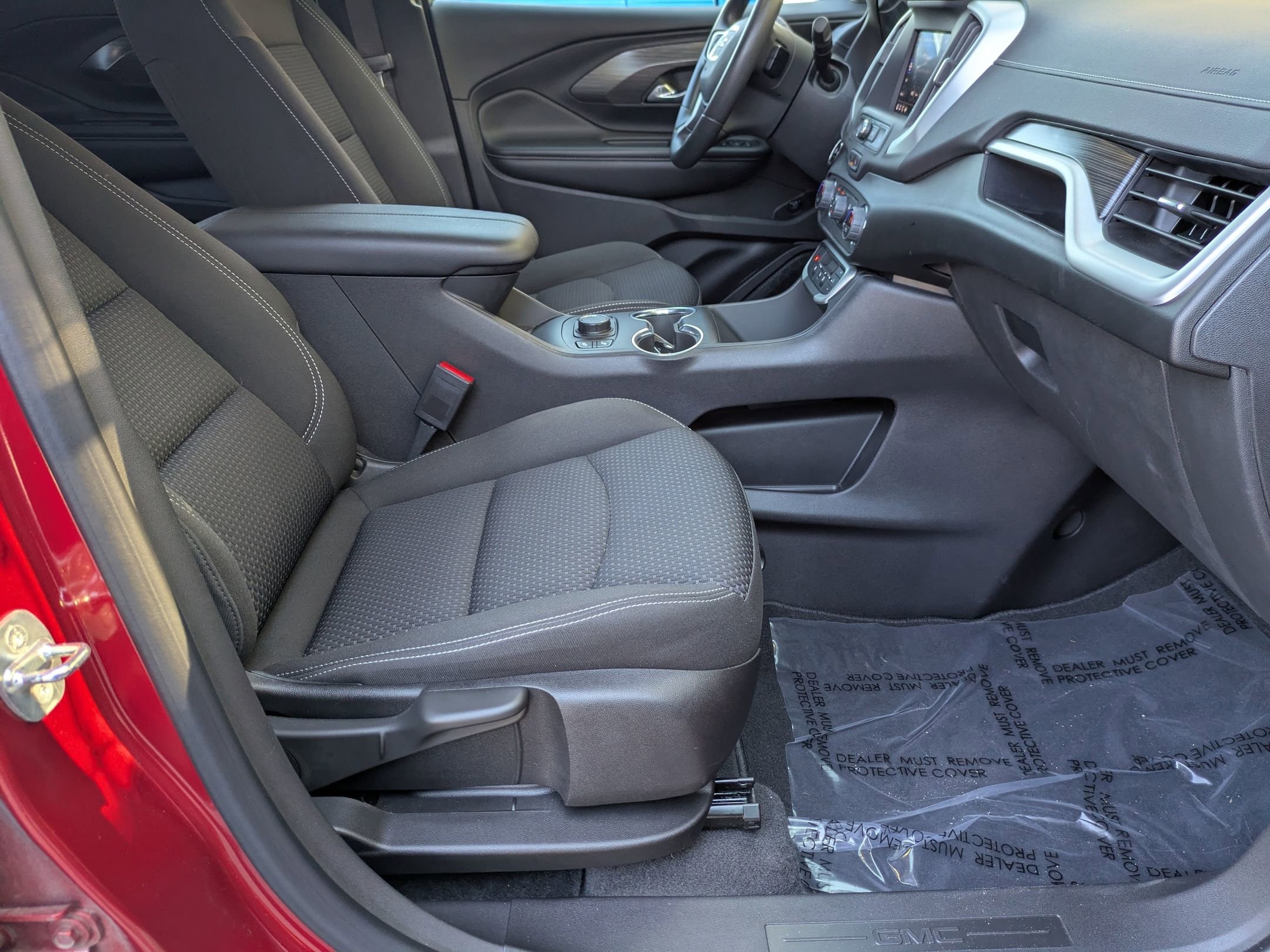 Used 2023 GMC Terrain SLE w/ Driver Convenience Package image 37