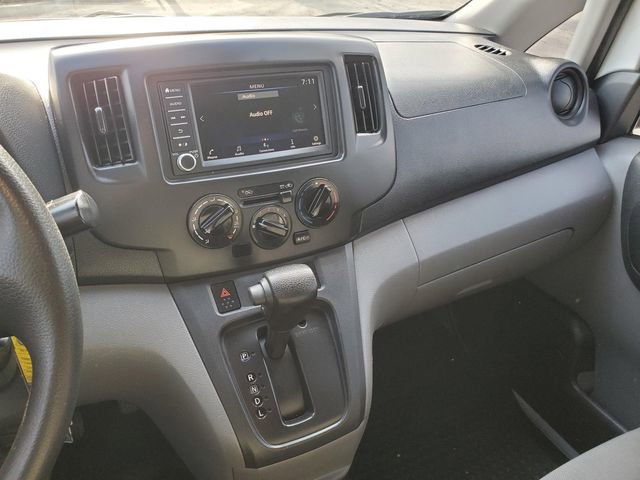 Used 2020 Nissan NV200 S image 22