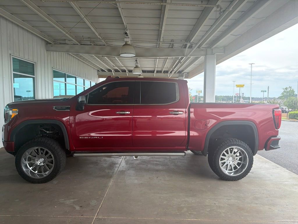 Used 2019 GMC Sierra 1500 Denali w/ Technology Package AWD/4WD image 4