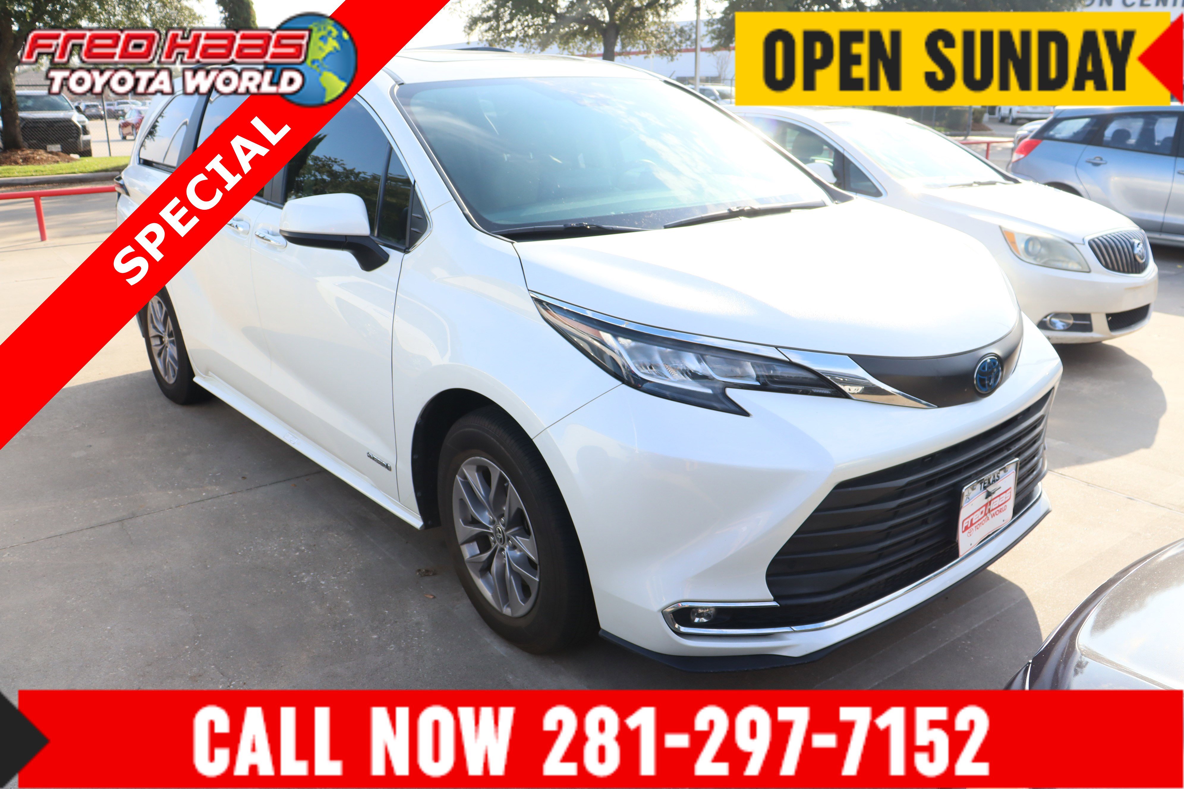 Used 2021 Toyota Sienna XLE