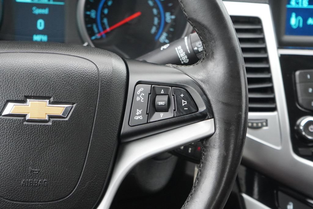 Used 2014 Chevrolet Cruze LT FWD image 15