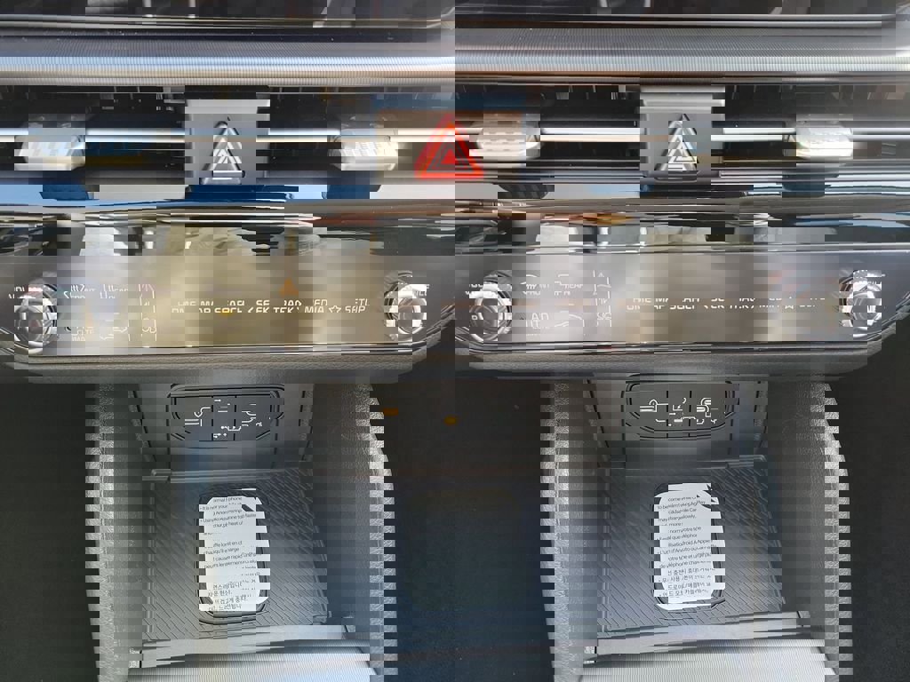 New 2026 Kia Sportage EX w/ EX Panorama Roof Package image 34