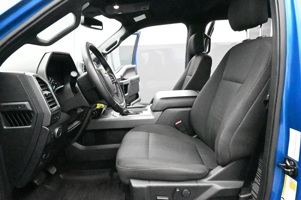 Used 2019 Ford F150 XLT w/ Equipment Group 302A Luxury AWD/4WD image 9