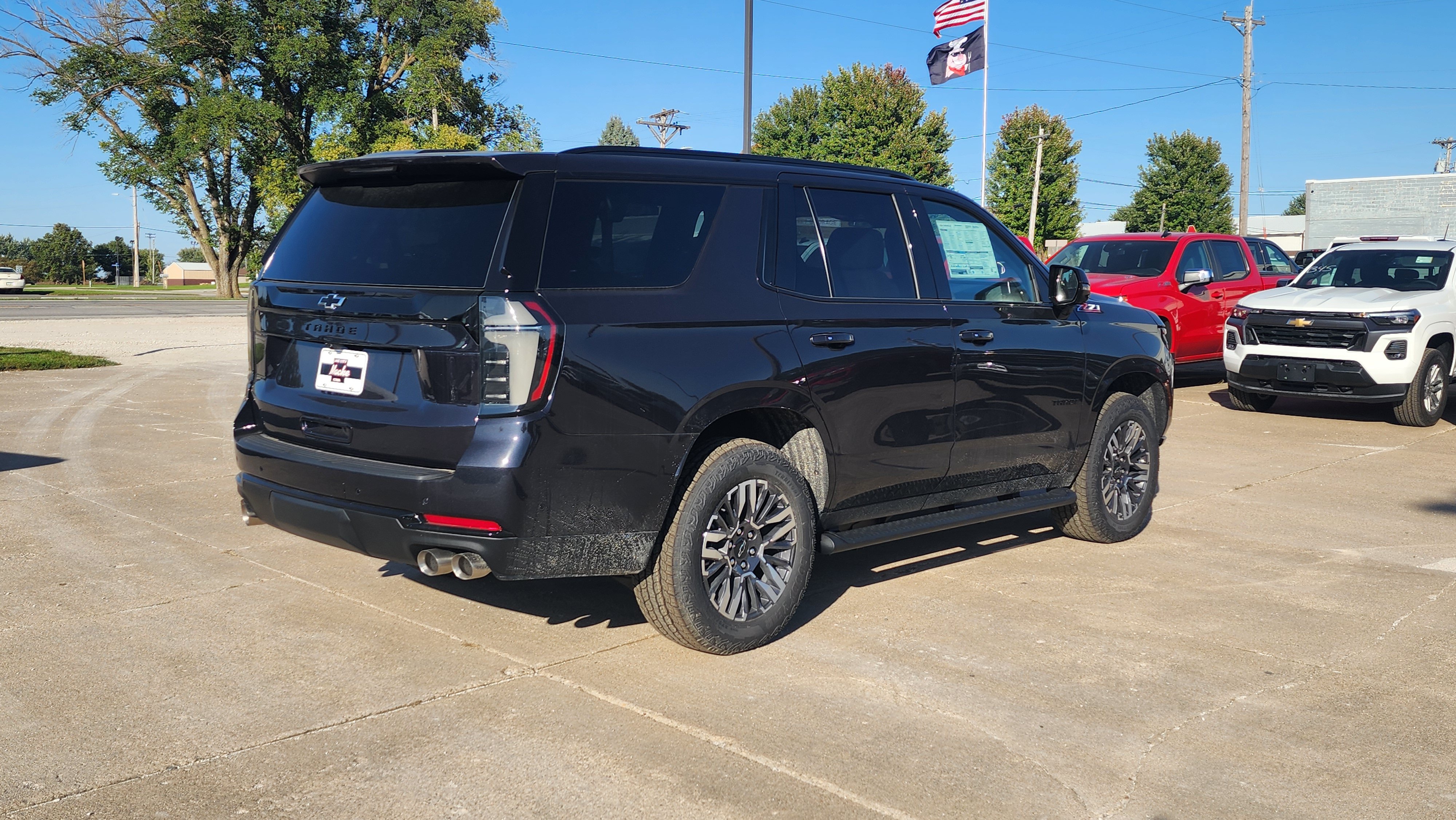 New 2026 Chevrolet Tahoe Z71 w/ Z71 Off-Road Package AWD/4WD image 6
