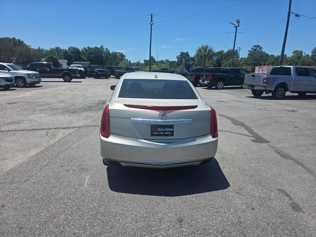 Used 2014 Cadillac XTS Luxury w/ Driver Awareness Package AWD/4WD image 3