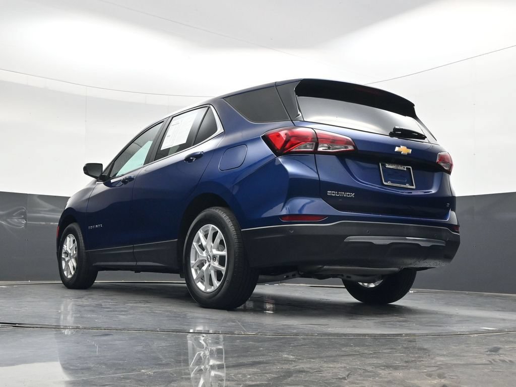 Used 2022 Chevrolet Equinox LT w/ Driver Convenience Package FWD image 38