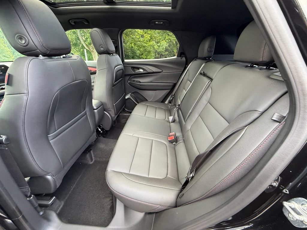 New 2026 Chevrolet TrailBlazer RS w/ Convenience Package AWD/4WD image 23