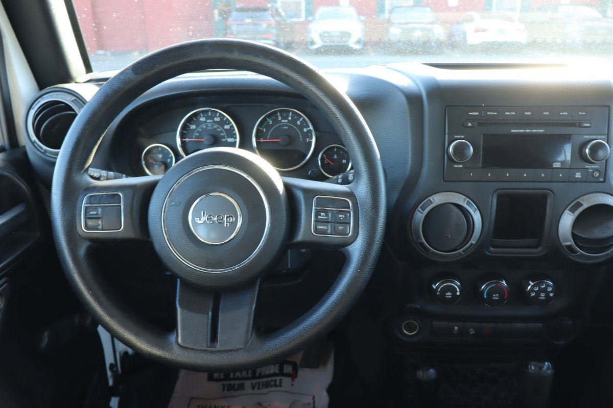 Used 2016 Jeep Wrangler Unlimited Sport image 10