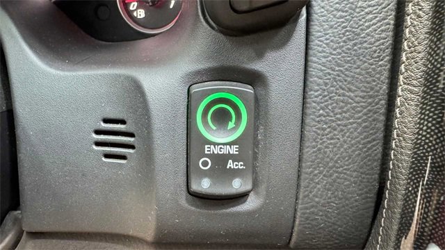 Used 2013 Chevrolet Corvette Convertible image 18