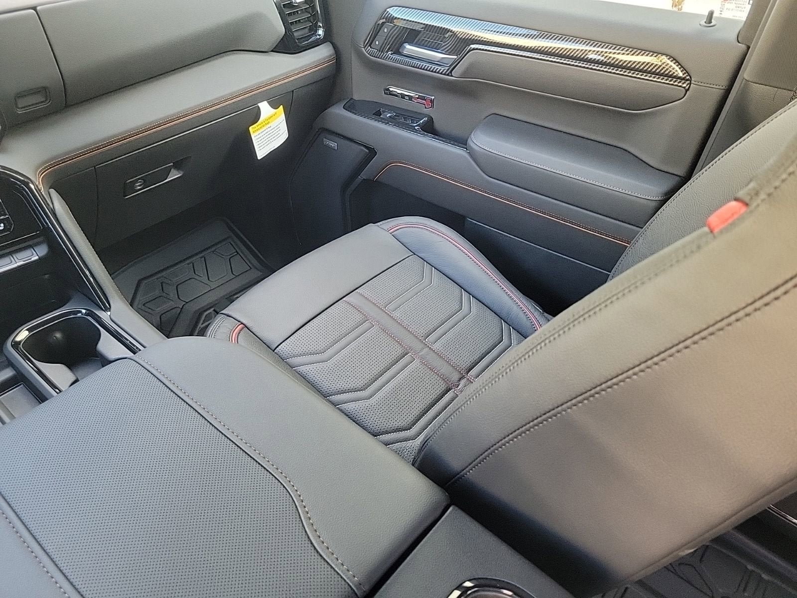 New 2026 GMC Sierra 1500 AT4 w/ Technology Package image 30