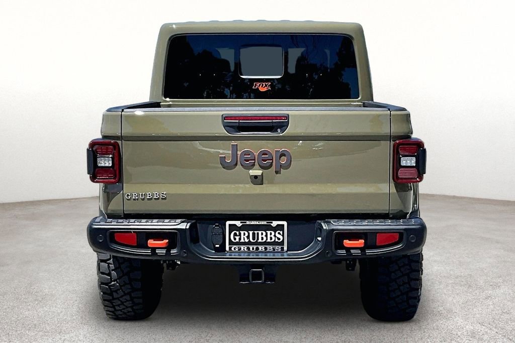 Used 2026 Jeep Gladiator Mojave AWD/4WD image 6