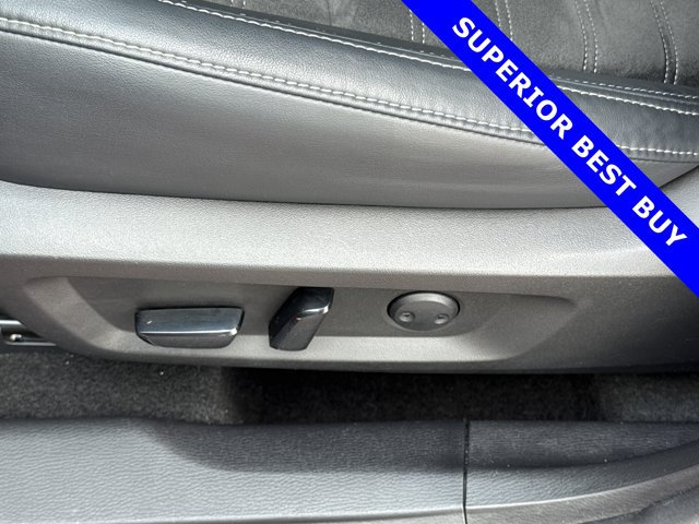 Used 2023 Mitsubishi Outlander SE FWD image 17