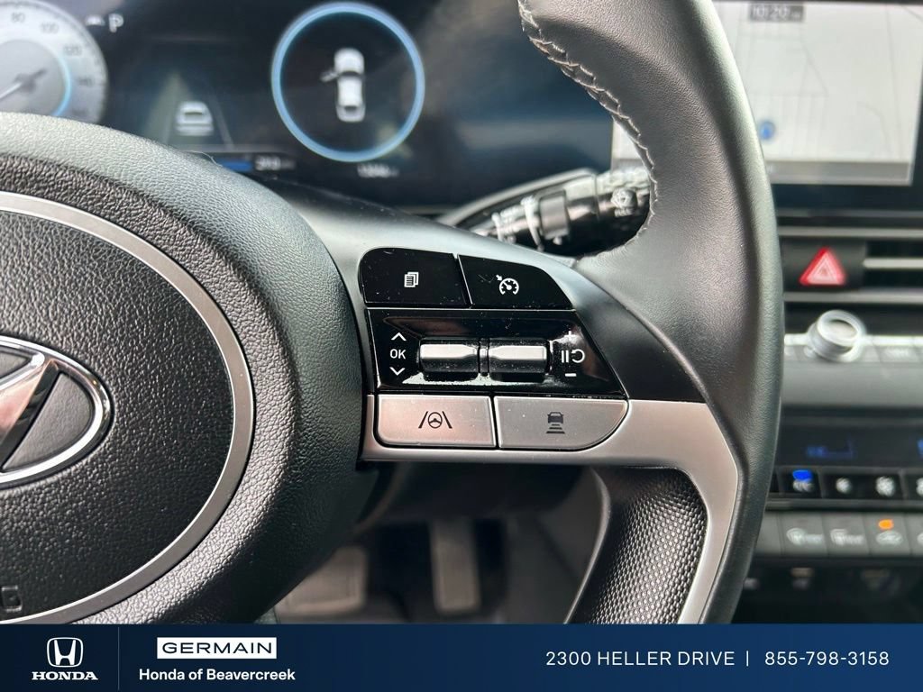 Used 2023 Hyundai Elantra Limited w/ Cargo Package FWD image 15