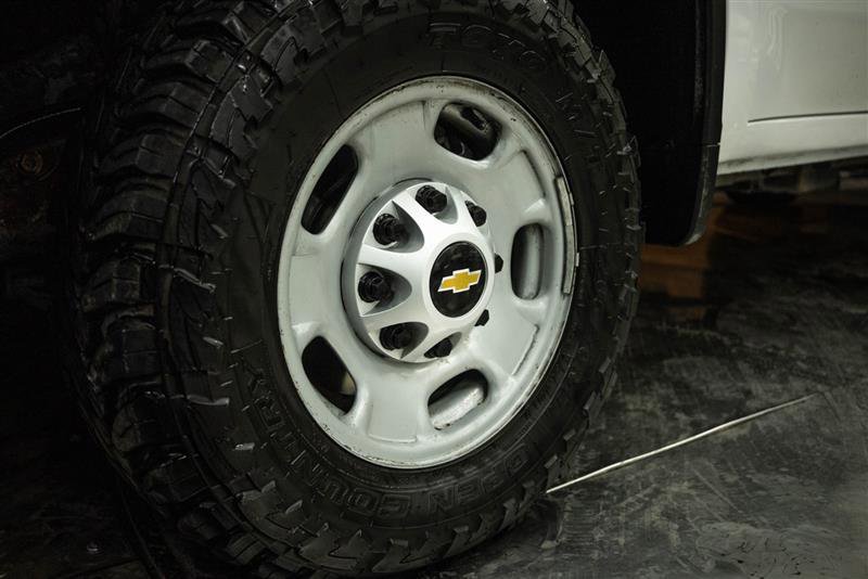 Used 2020 Chevrolet Silverado 2500 W/T w/ WT Convenience Package image 3