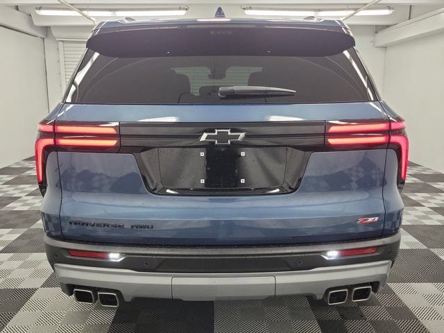Used 2025 Chevrolet Traverse Z71 w/ Enhanced Driving Package AWD/4WD image 5