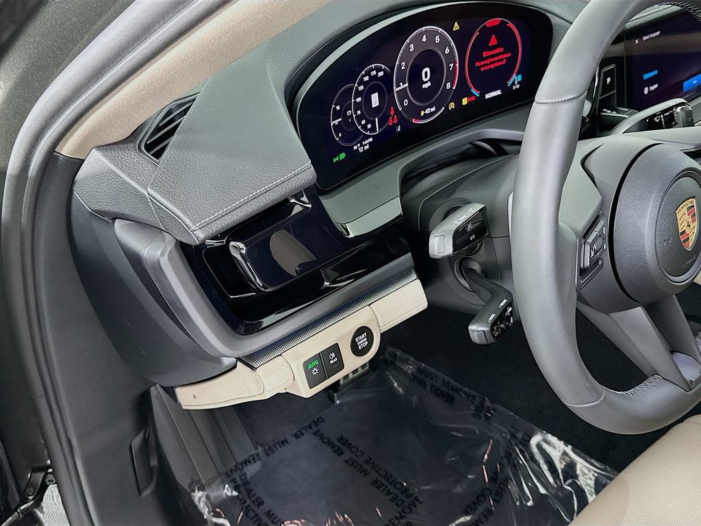 New 2026 Porsche Panamera RWD image 11