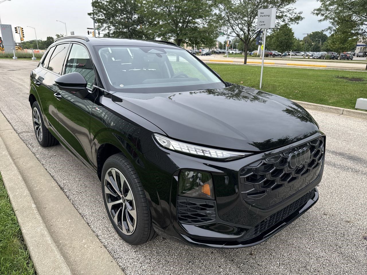 New 2026 Audi Q3 quattro 2.0T AWD/4WD image 27