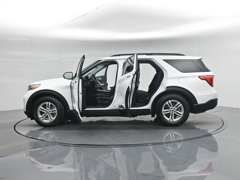Certified 2021 Ford Explorer XLT image 5