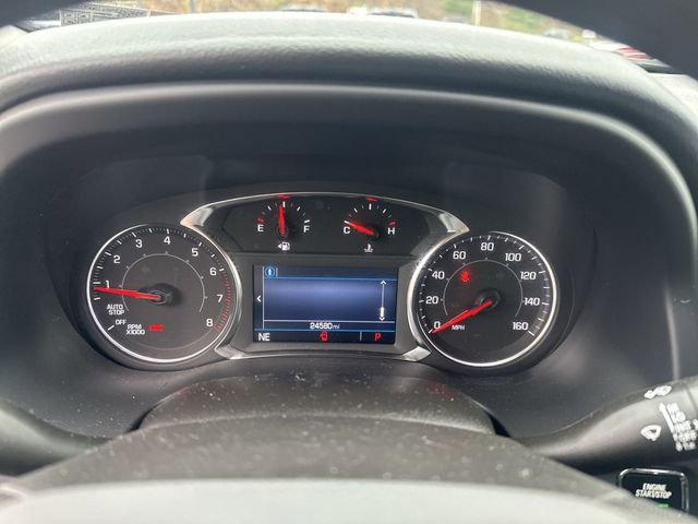Used 2023 GMC Acadia SLE w/ Driver Convenience Package image 12