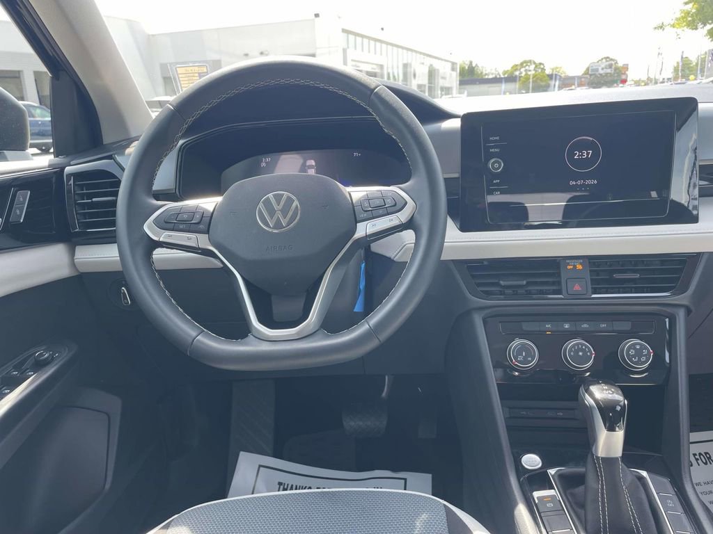 Used 2025 Volkswagen Taos S FWD image 10