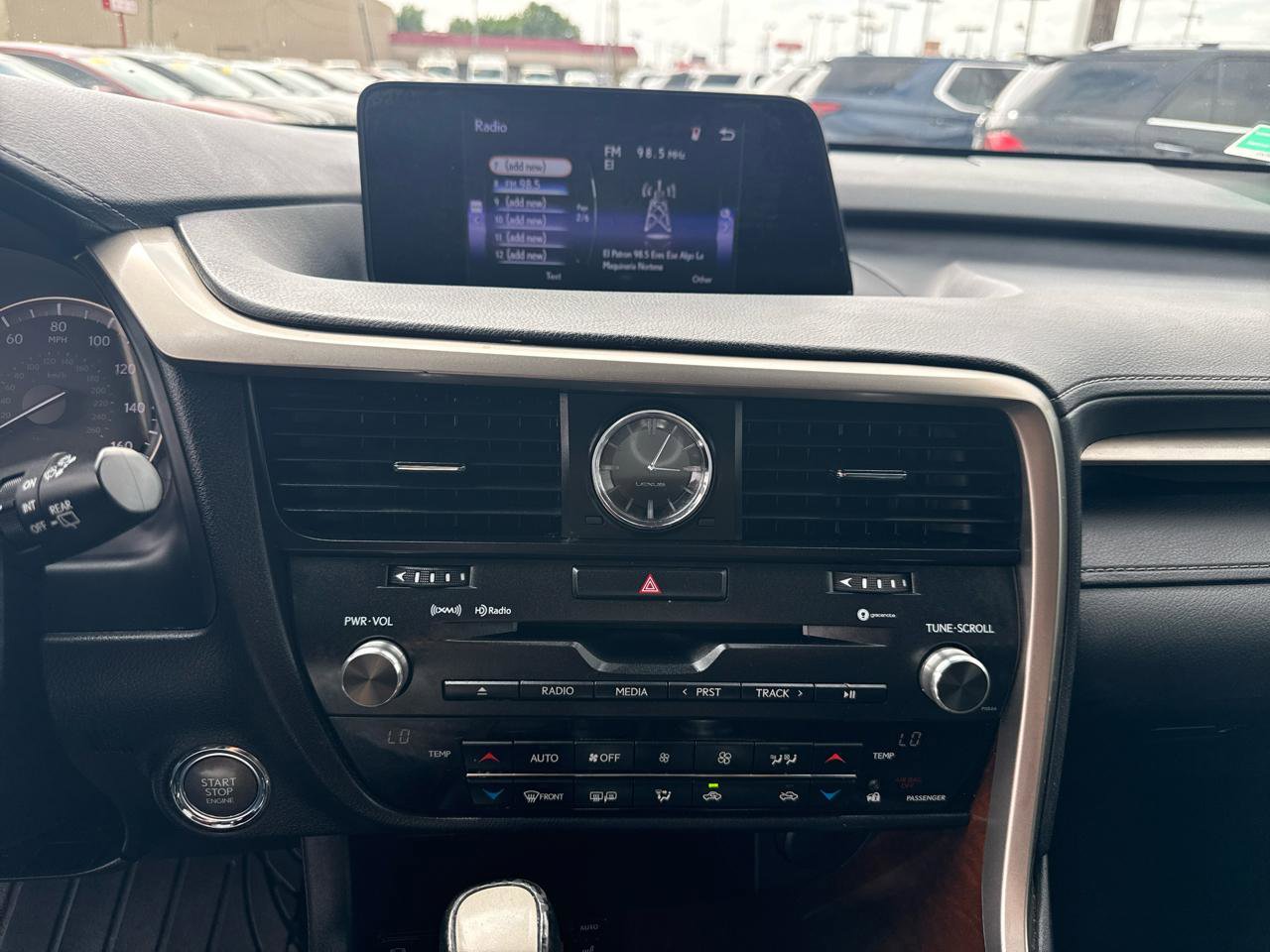 Used 2017 Lexus RX 350 FWD w/ Premium Package image 22