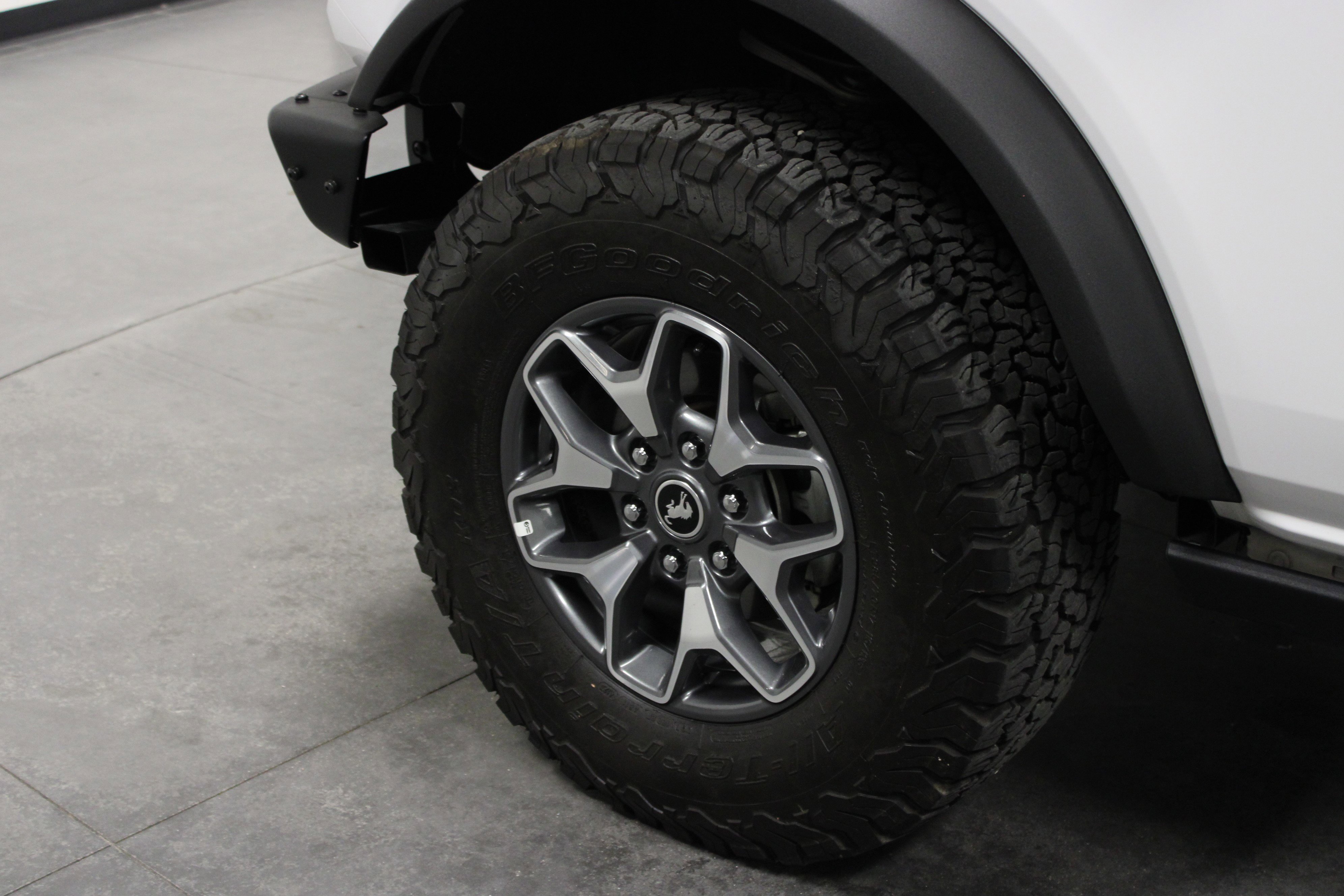 Used 2024 Ford Bronco Badlands image 10