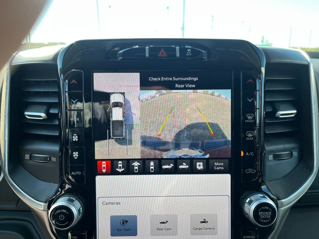 Used 2024 RAM 3500 Laramie w/ Towing Technology Group image 28