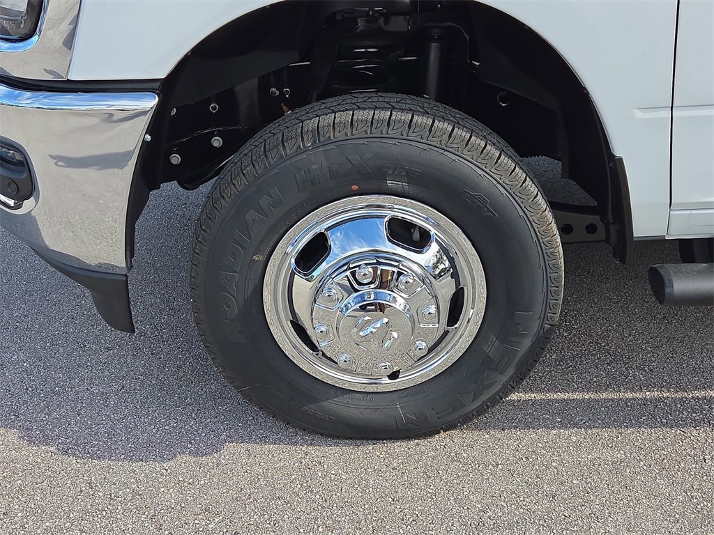 New 2026 RAM 3500 Tradesman image 11