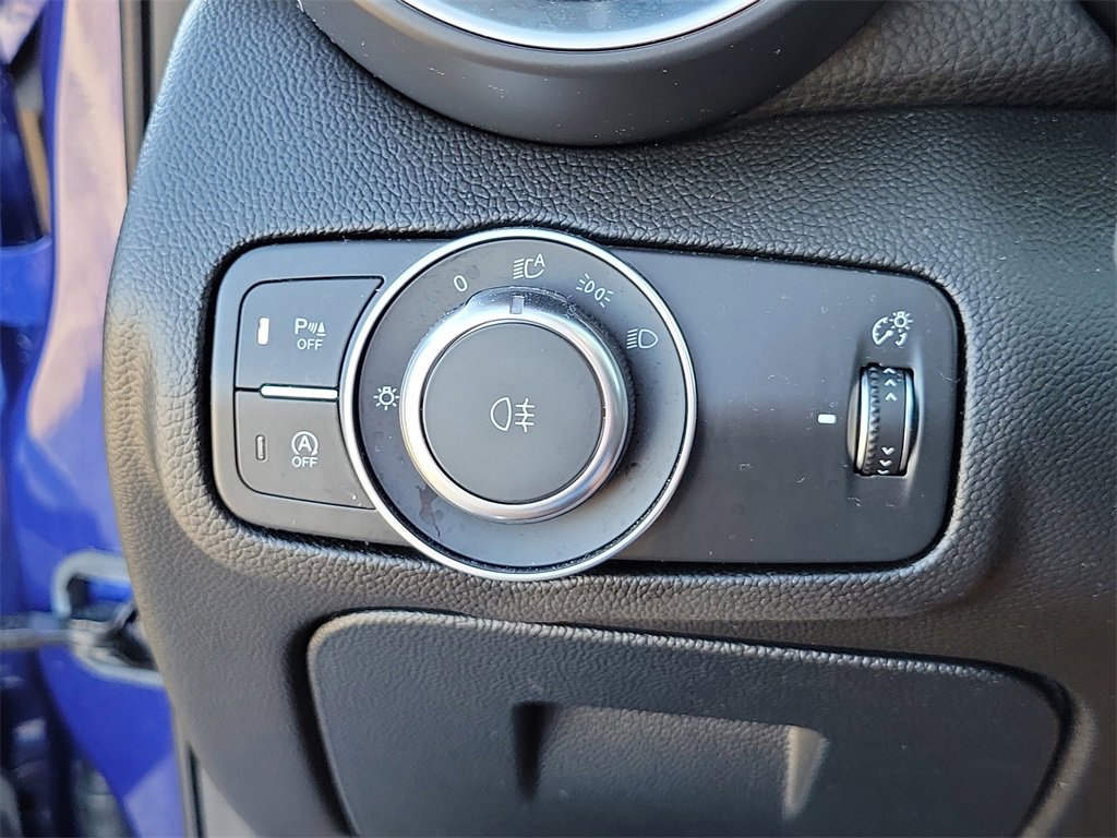 Used 2023 Alfa Romeo Giulia Sprint image 22