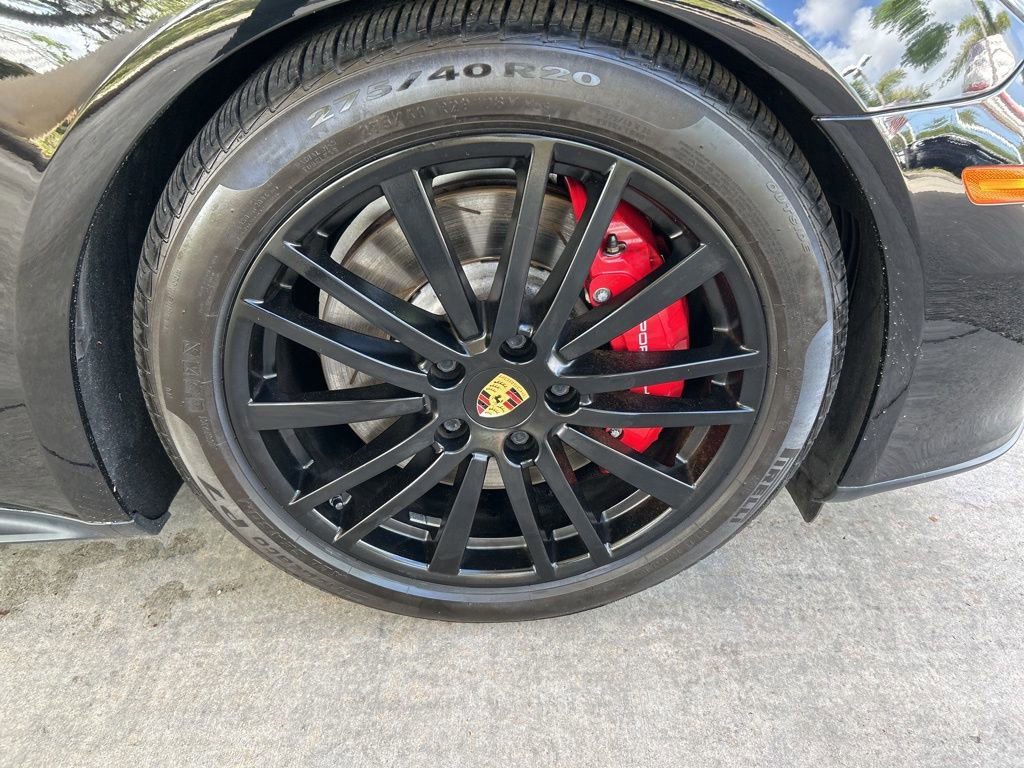 Used 2019 Porsche Panamera GTS image 24