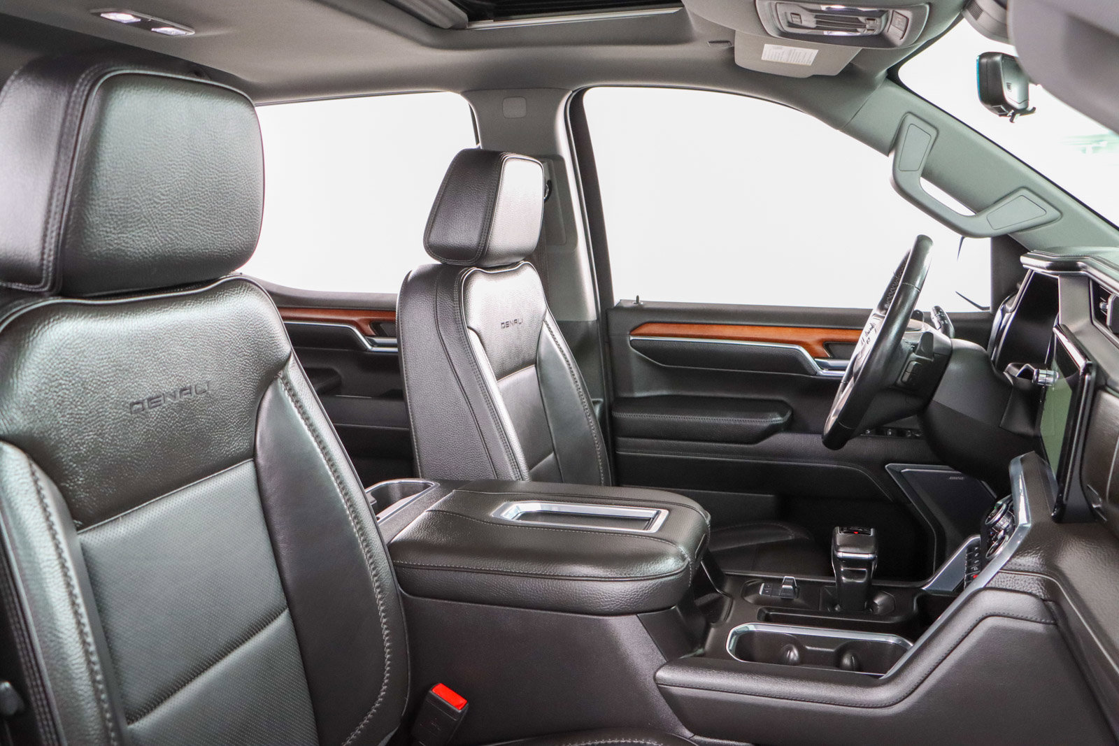 Used 2022 GMC Sierra 1500 Denali image 31