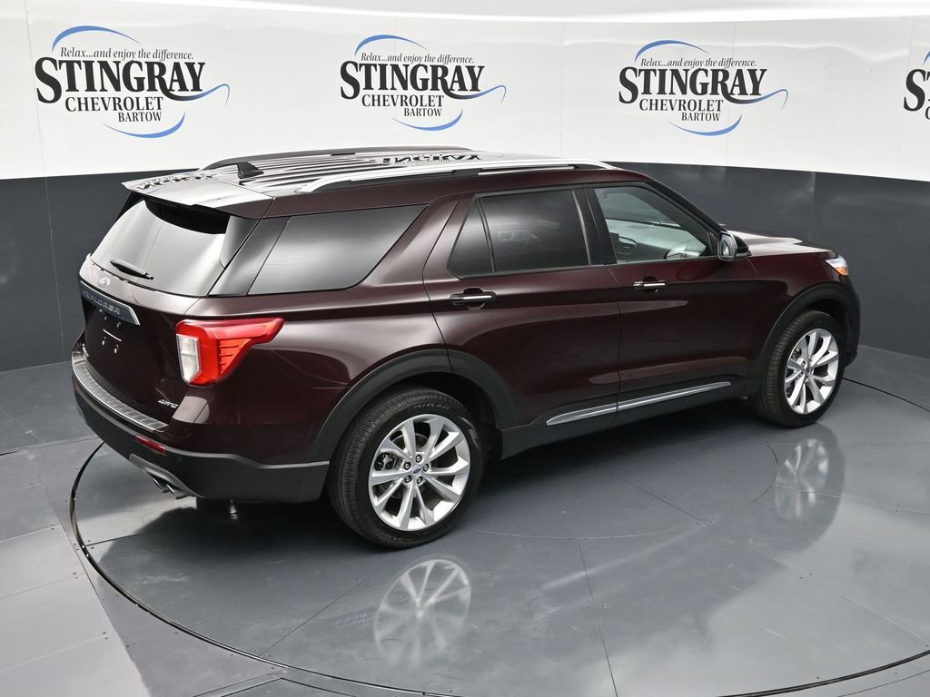 Used 2023 Ford Explorer Platinum w/ Equipment Group 601A AWD/4WD image 15