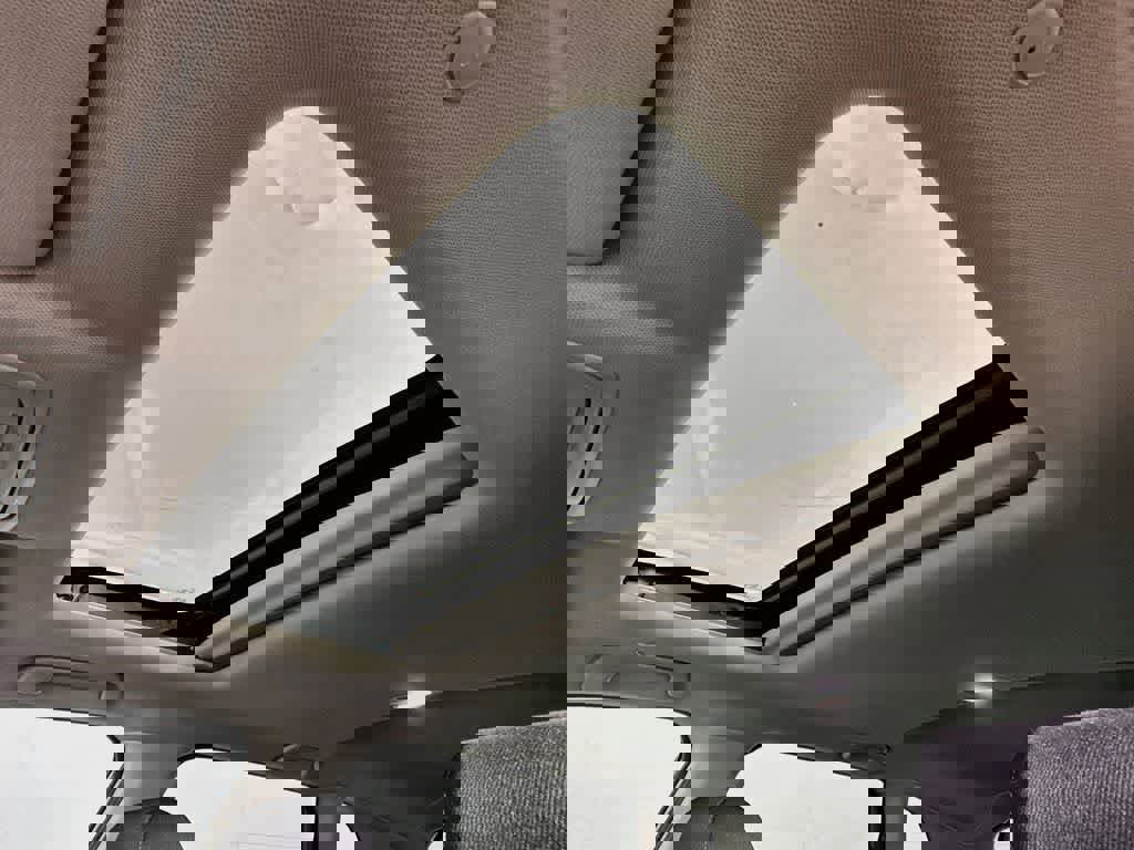 Used 2025 Honda CR-V EX image 30