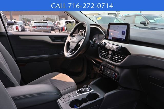 Used 2022 Ford Escape SE image 22